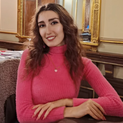 Roxana Cristina G.