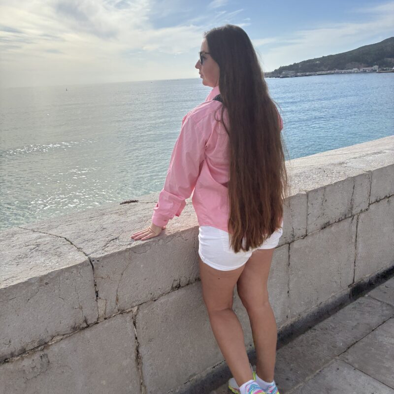 Olena K.